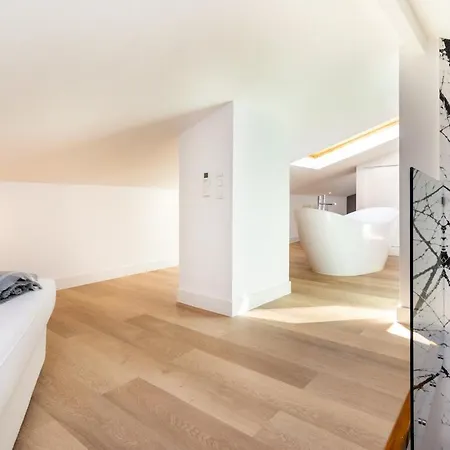 Apartment Whome | Madalena Downtown Luxury Duplex