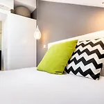 Whome | Madalena Downtown Luxury Duplex